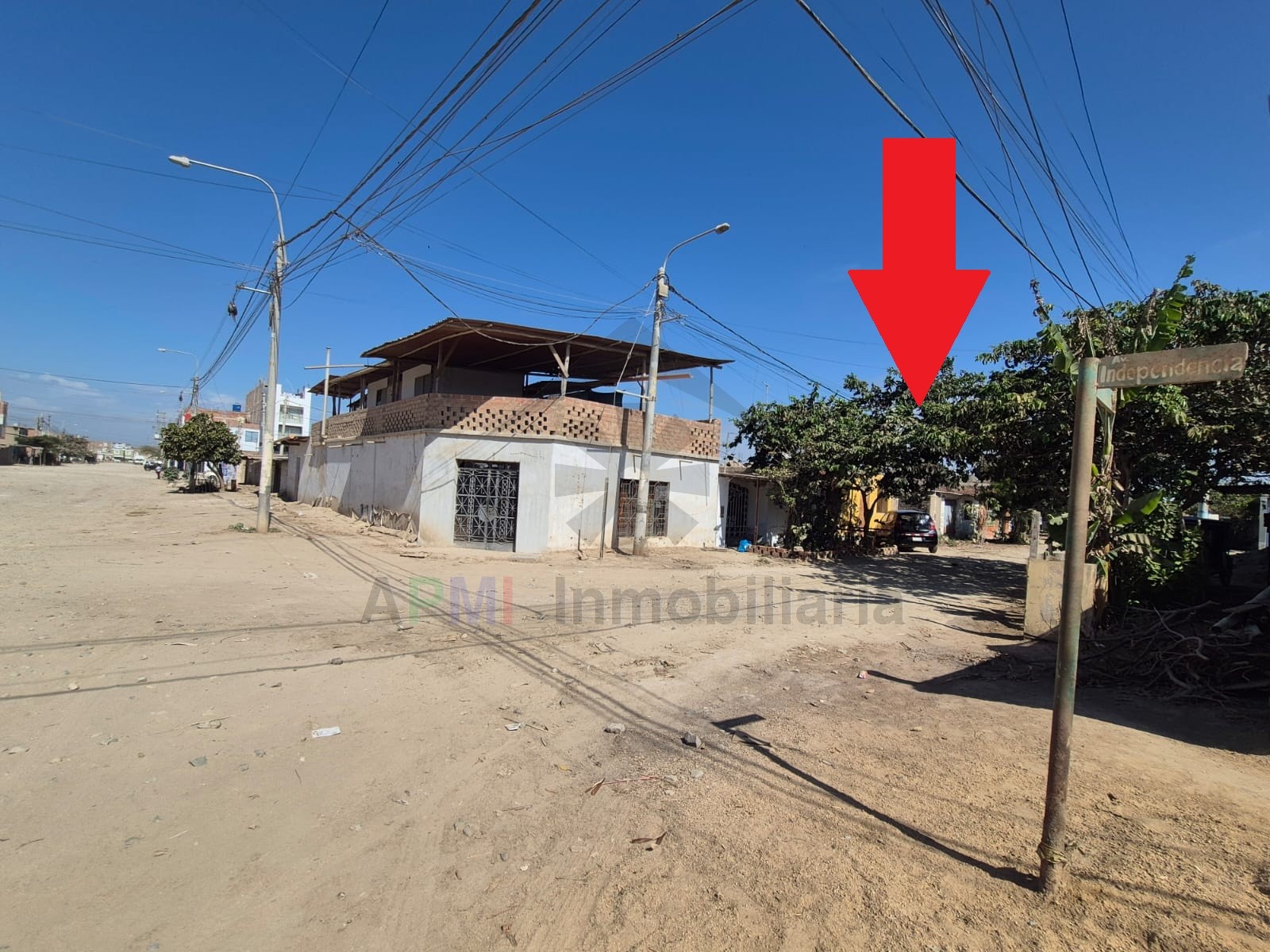 LOTE 120 M² EN LA VICTORIA - CHICLAYO (URB LOS PINOS)