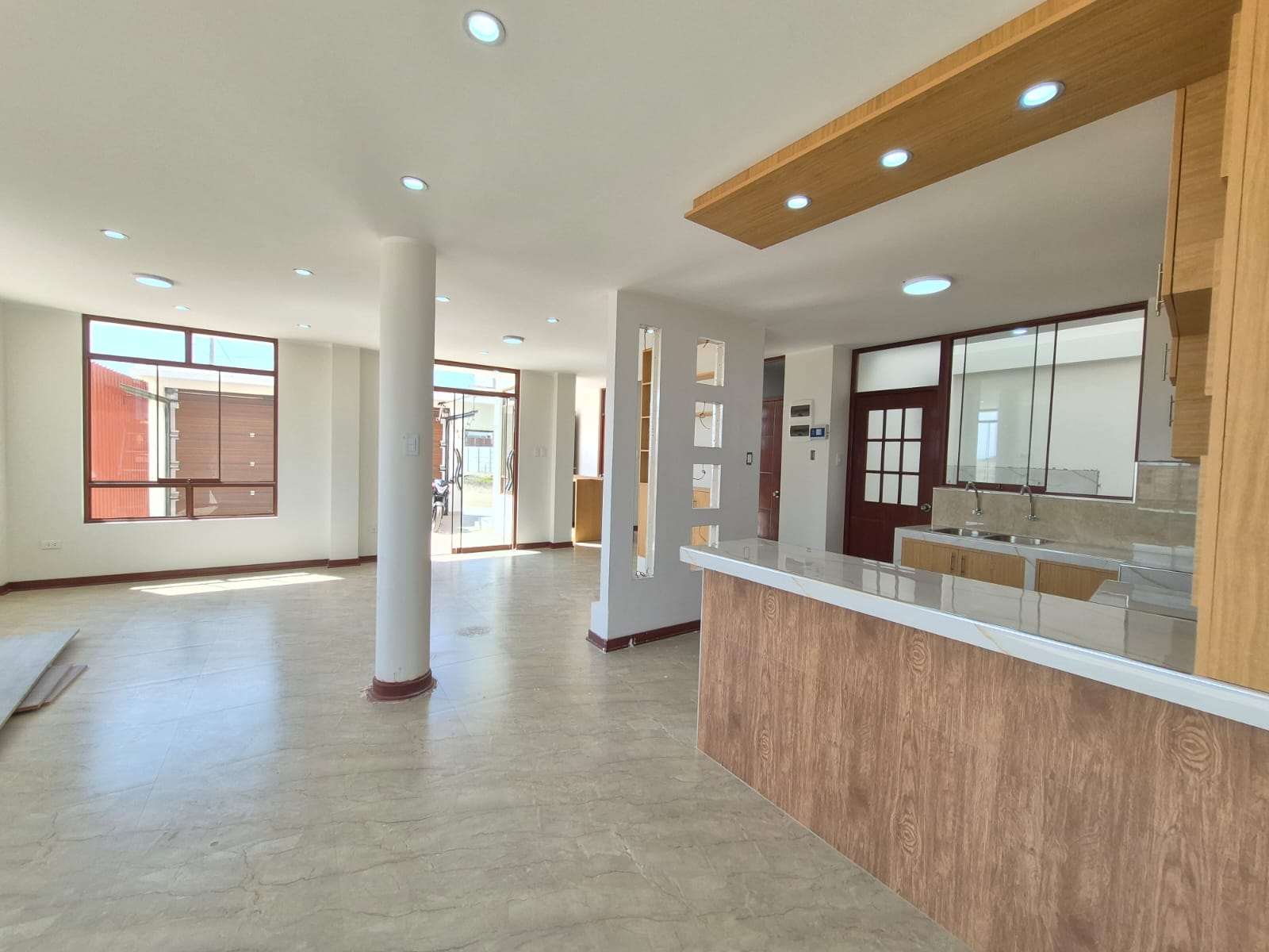 CASA DE ESTRENO EN PIMENTEL - CERCA A LA PLAYA