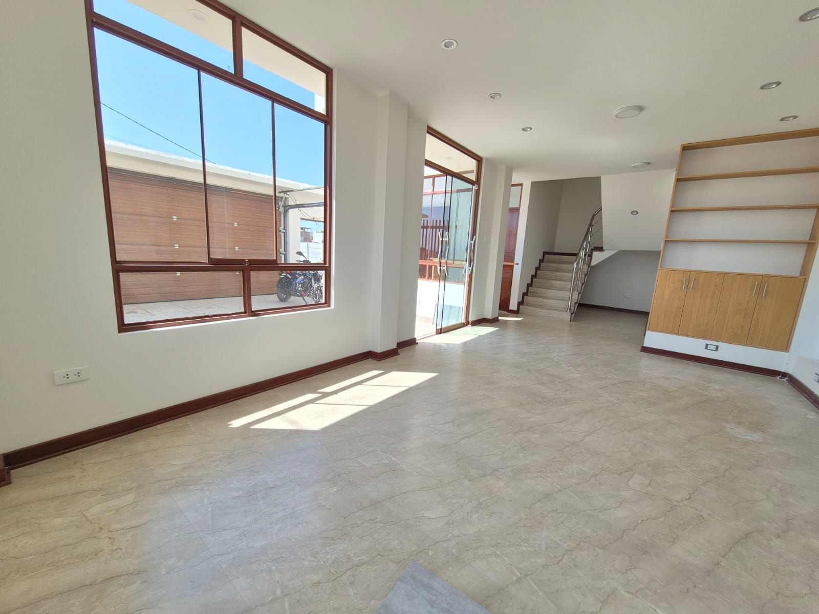 CASA DE ESTRENO EN PIMENTEL - CERCA A LA PLAYA
